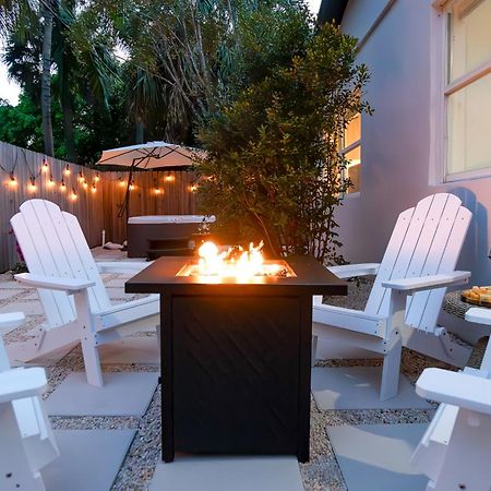 West Palm Beach Elegant 5Br With Hot Tub And Fire Pit Near Beach וסט פאלם ביץ' מראה חיצוני תמונה