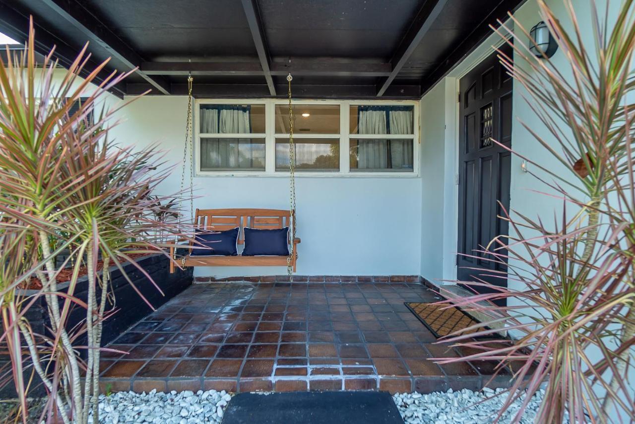 West Palm Beach Elegant 5Br With Hot Tub And Fire Pit Near Beach וסט פאלם ביץ' מראה חיצוני תמונה