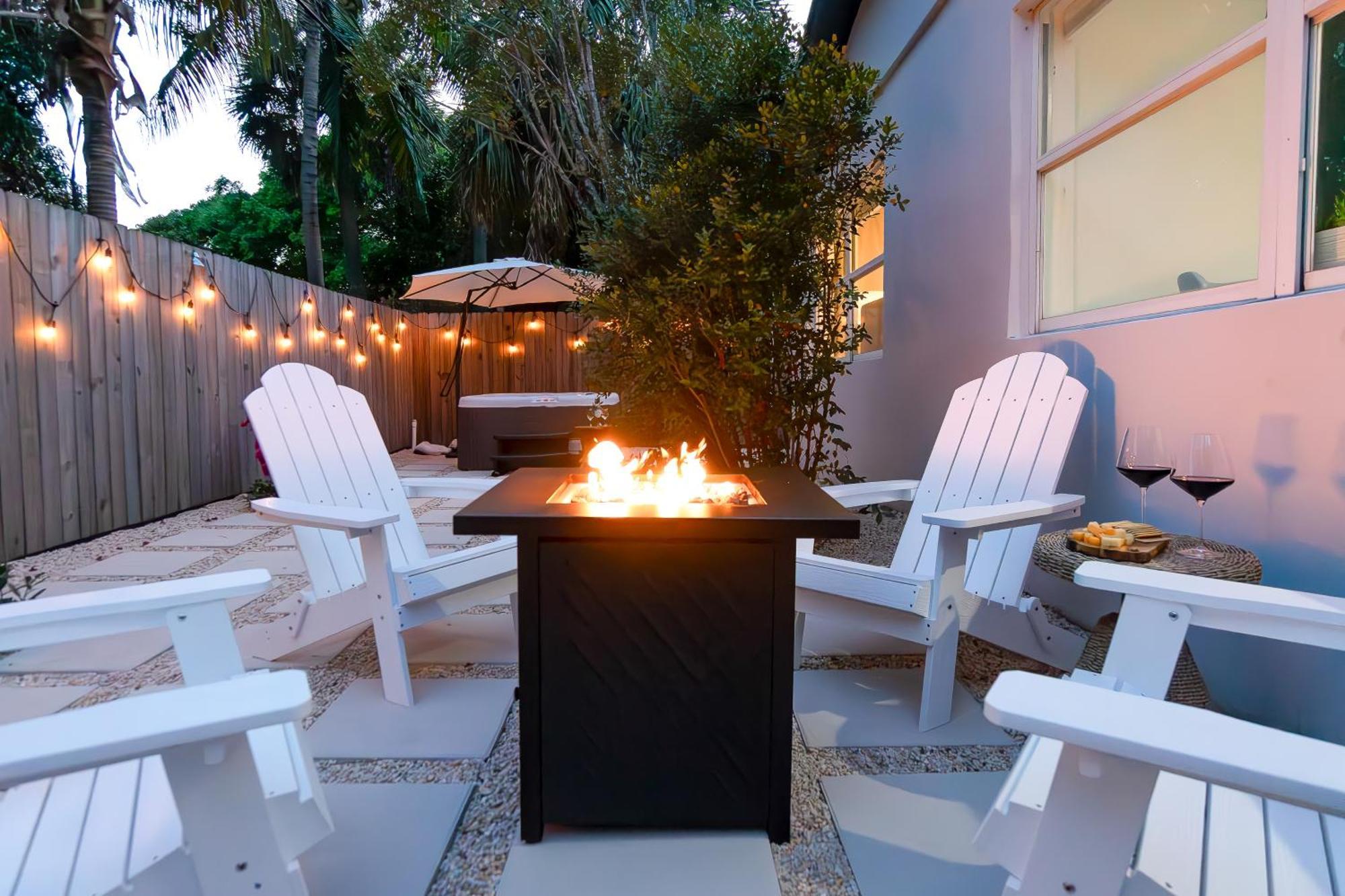 West Palm Beach Elegant 5Br With Hot Tub And Fire Pit Near Beach וסט פאלם ביץ' מראה חיצוני תמונה